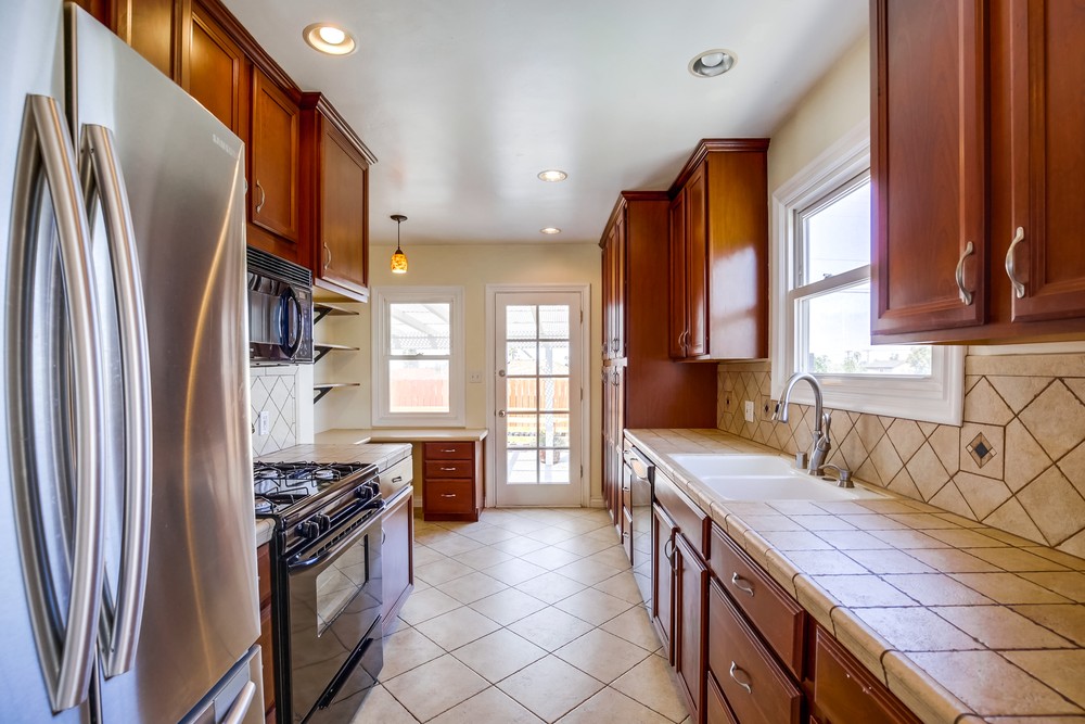 Virtual tour photo 15 of 38 for 3452 Bevis St