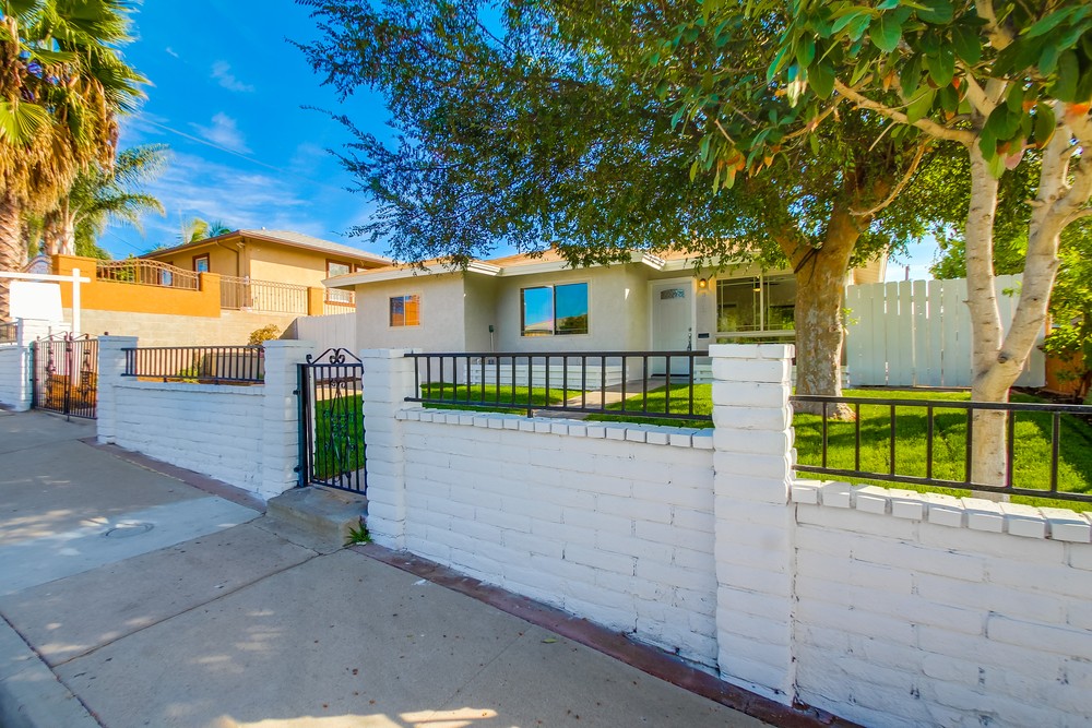 Virtual tour photo 3 of 42 for 3453 60th St