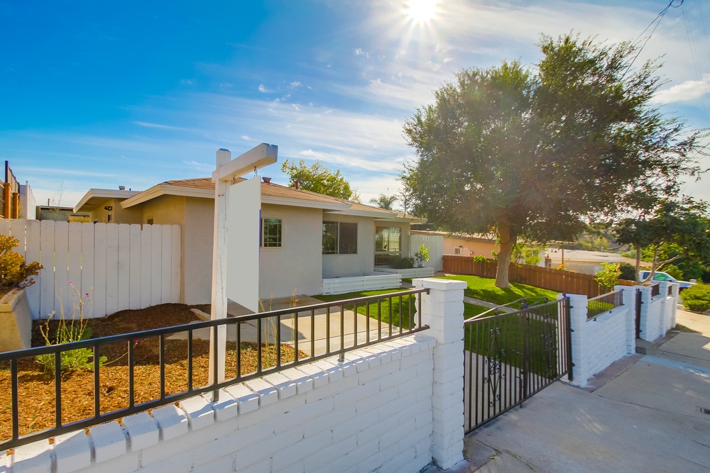 Virtual tour photo 4 of 42 for 3453 60th St