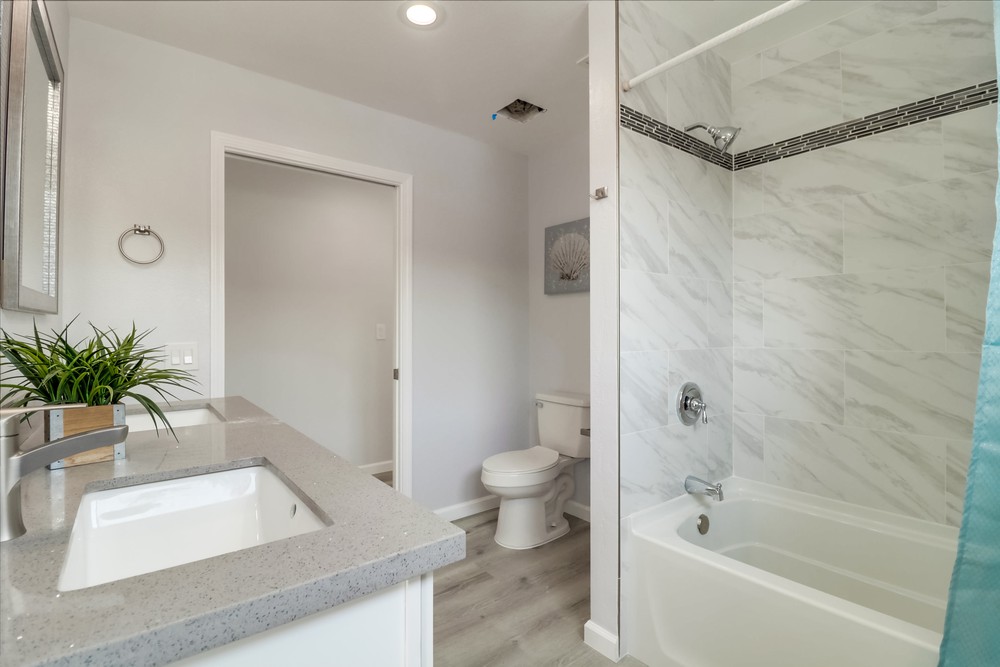 Virtual tour photo 33 of 57 for 3453 Aveley Pl