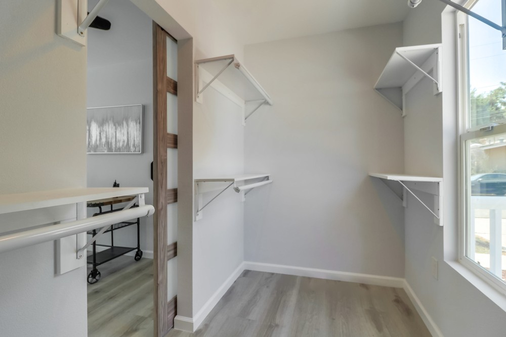 Virtual tour photo 37 of 57 for 3453 Aveley Pl