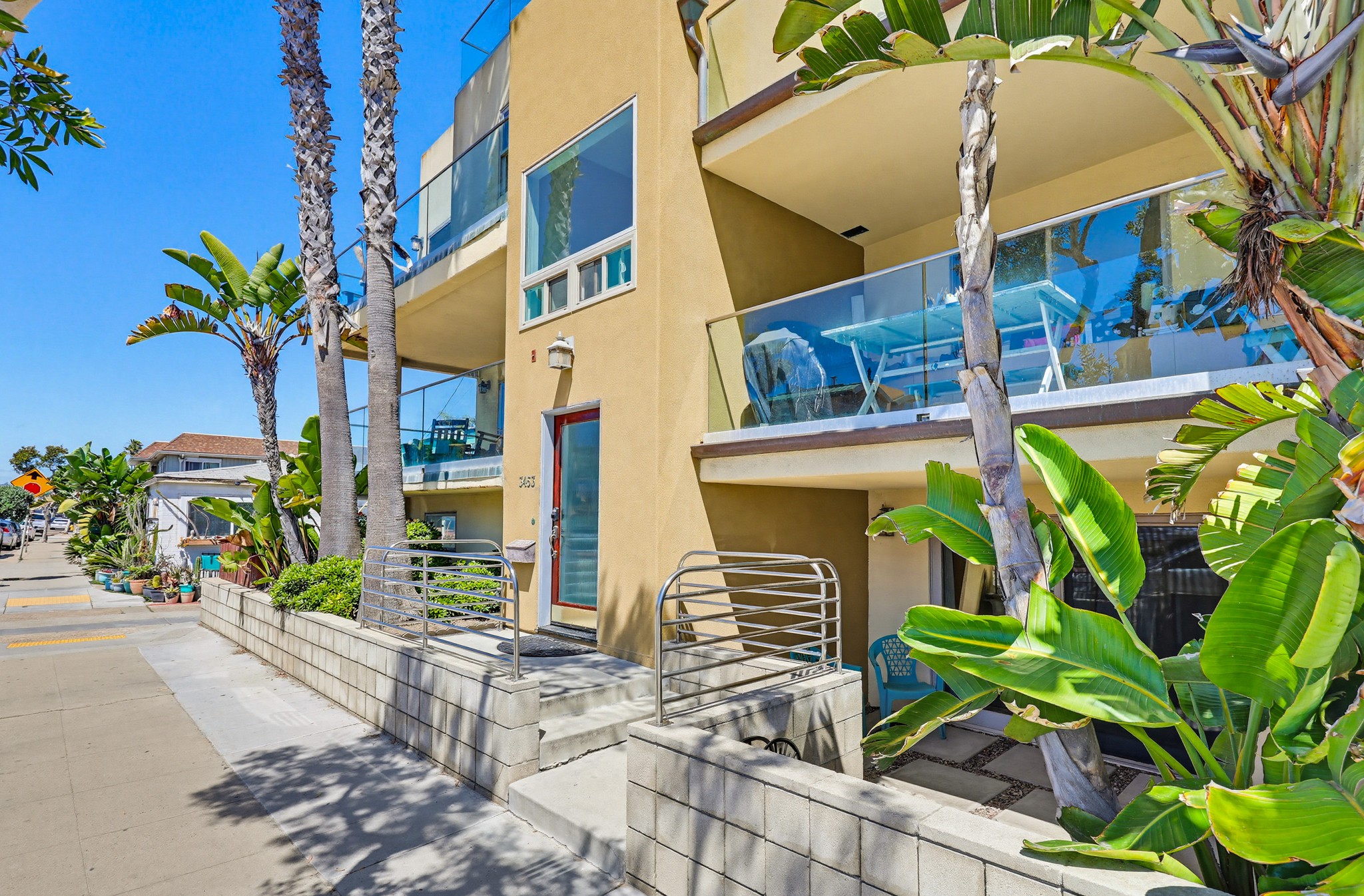 Virtual tour photo 5 of 115 for 3453 Mission Blvd