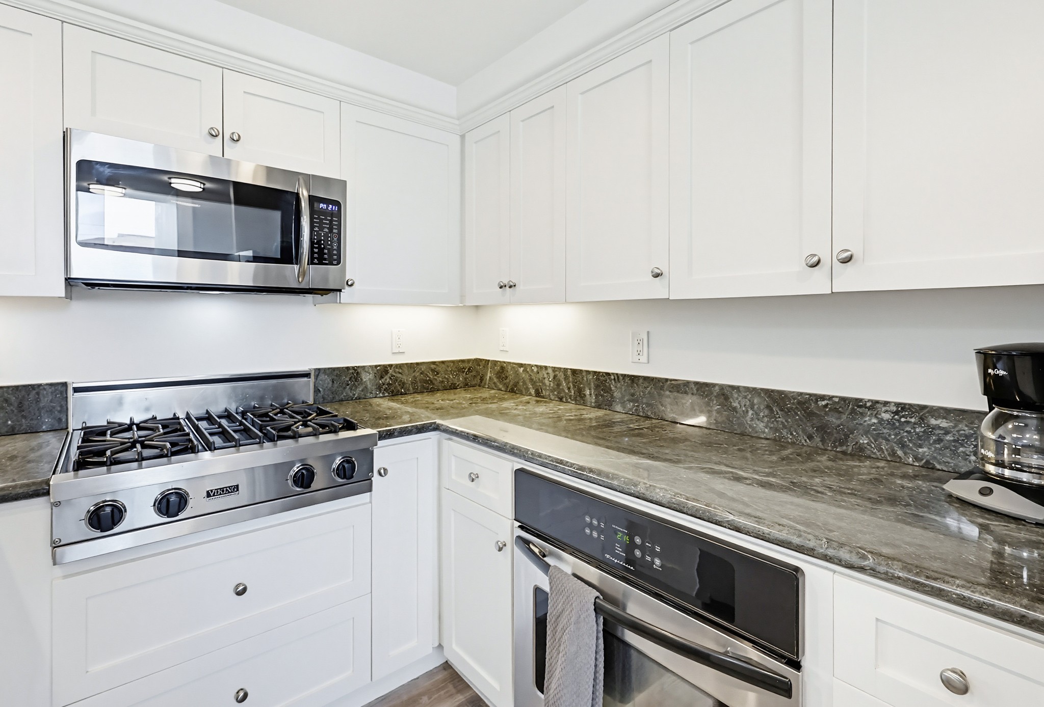 Virtual tour photo 23 of 115 for 3453 Mission Blvd
