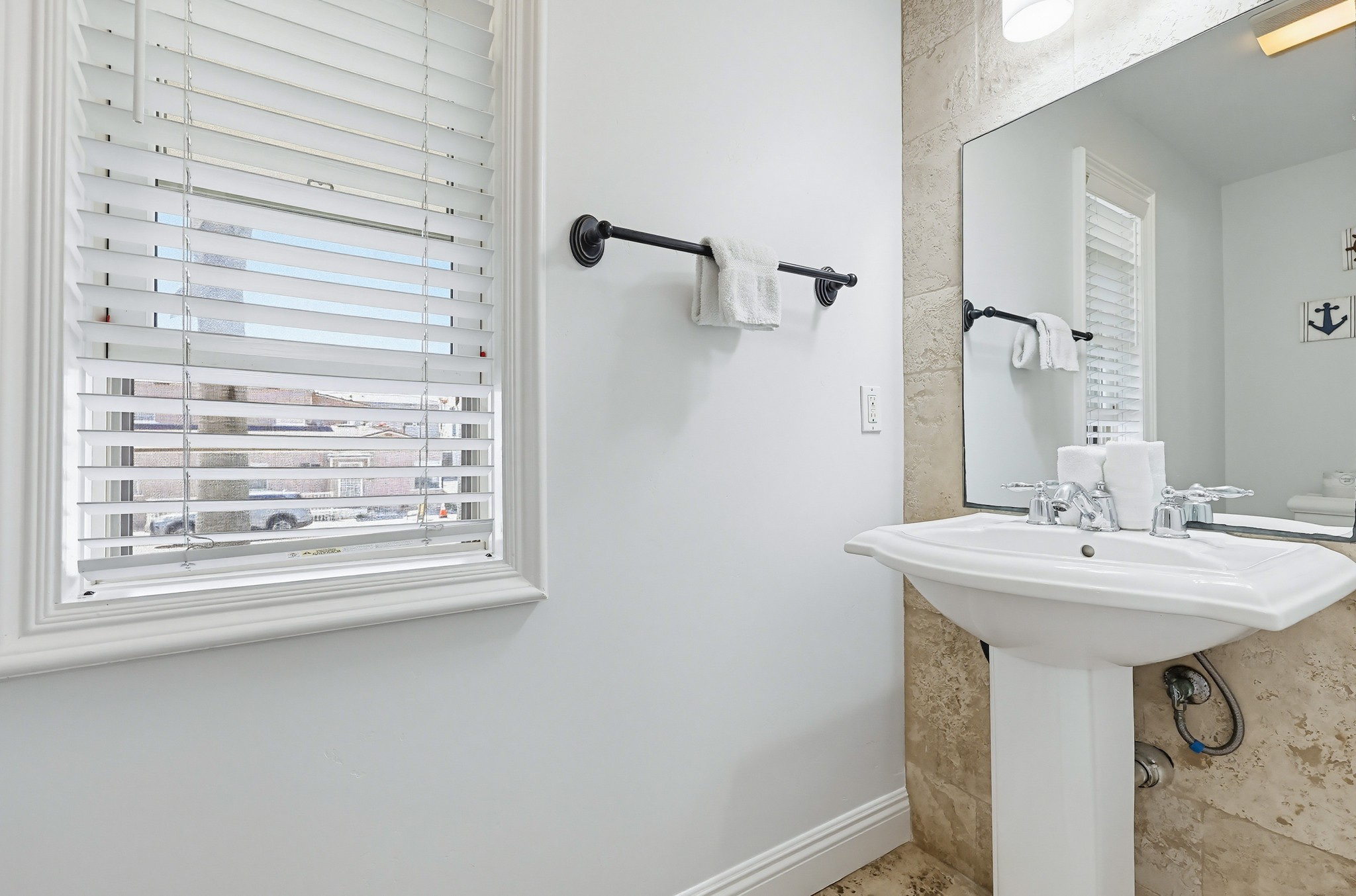 Virtual tour photo 26 of 115 for 3453 Mission Blvd