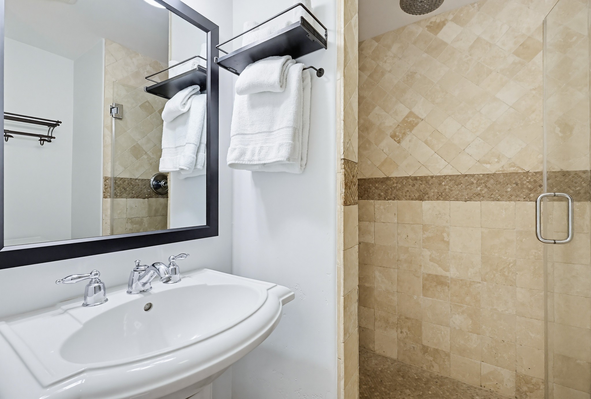 Virtual tour photo 66 of 115 for 3453 Mission Blvd