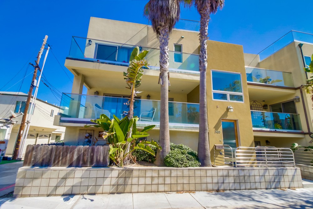 Virtual tour photo 4 of 55 for 3453 Mission Blvd