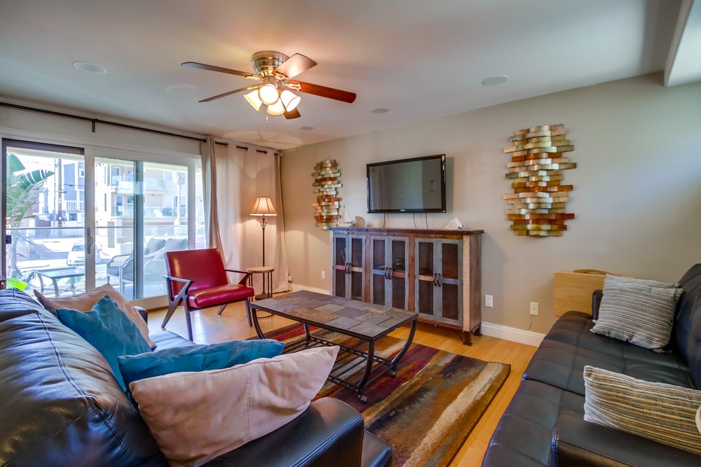Virtual tour photo 10 of 55 for 3453 Mission Blvd