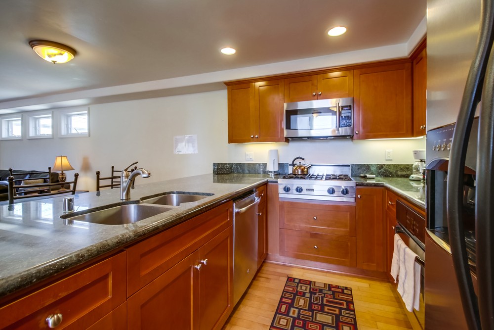 Virtual tour photo 17 of 55 for 3453 Mission Blvd