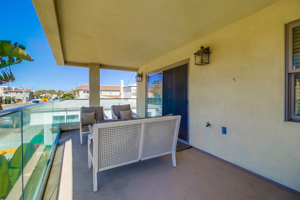 Virtual tour photo 21 of 55 for 3453 Mission Blvd