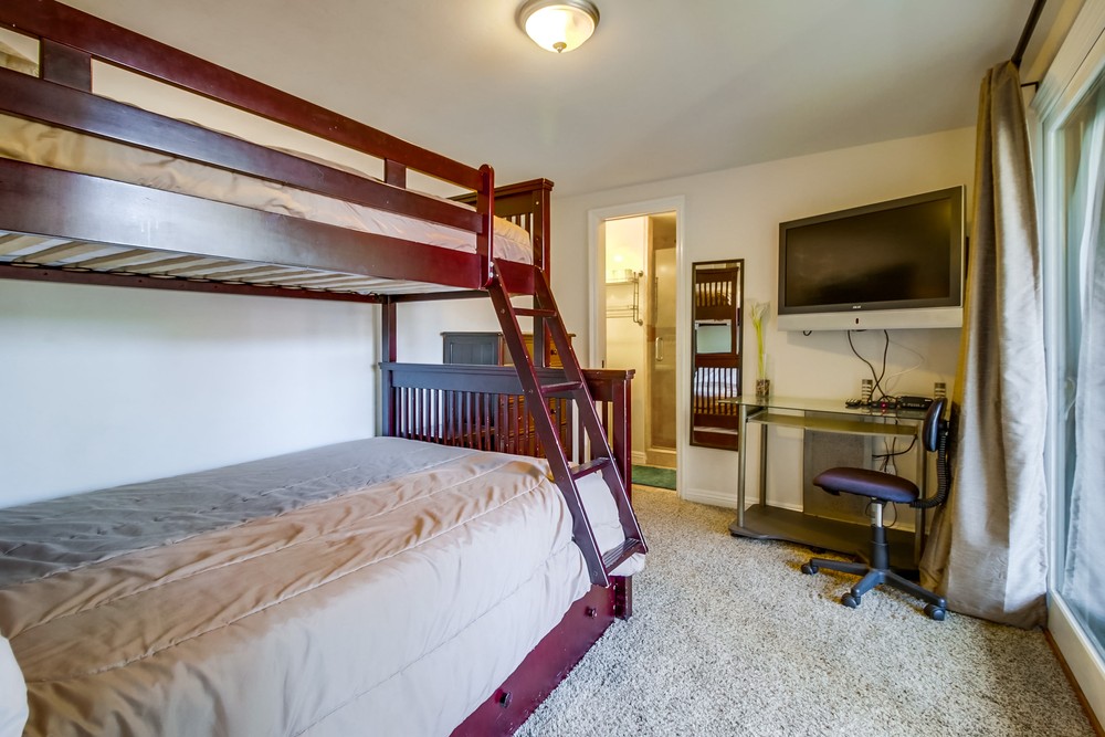 Virtual tour photo 43 of 55 for 3453 Mission Blvd