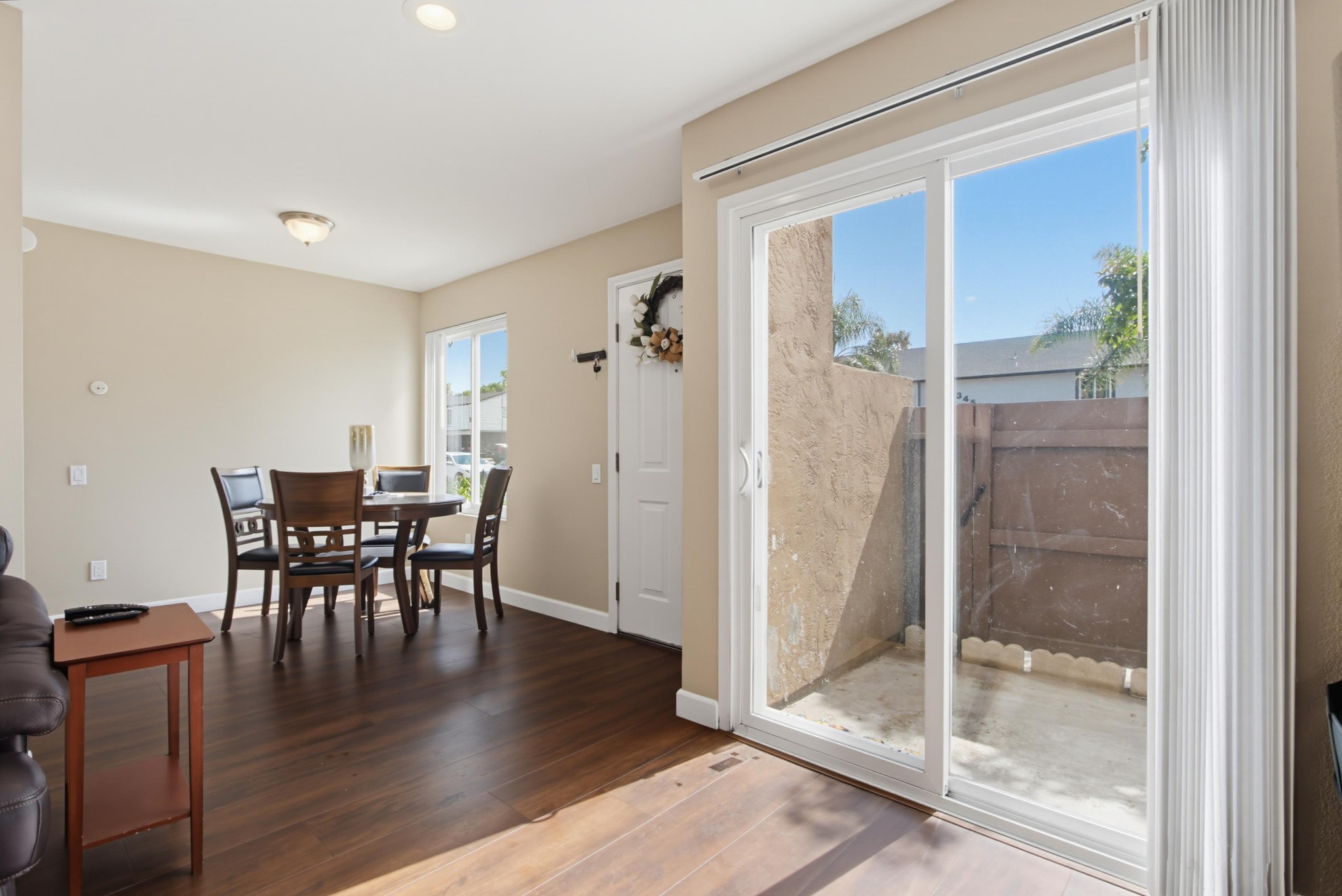 Virtual tour photo 10 of 35 for 3454 Castle Glen Dr Unit 102