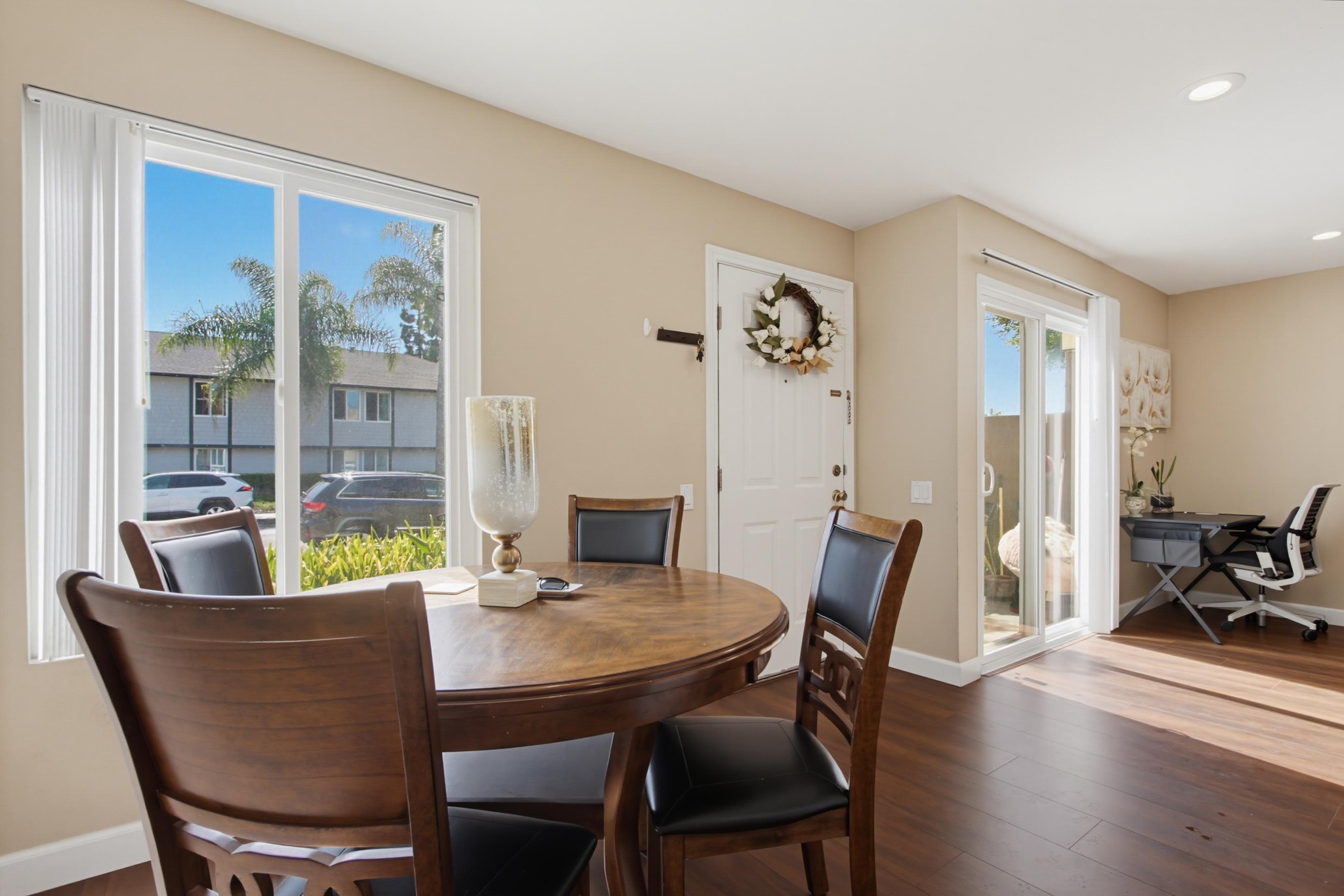 Virtual tour photo 12 of 35 for 3454 Castle Glen Dr Unit 102