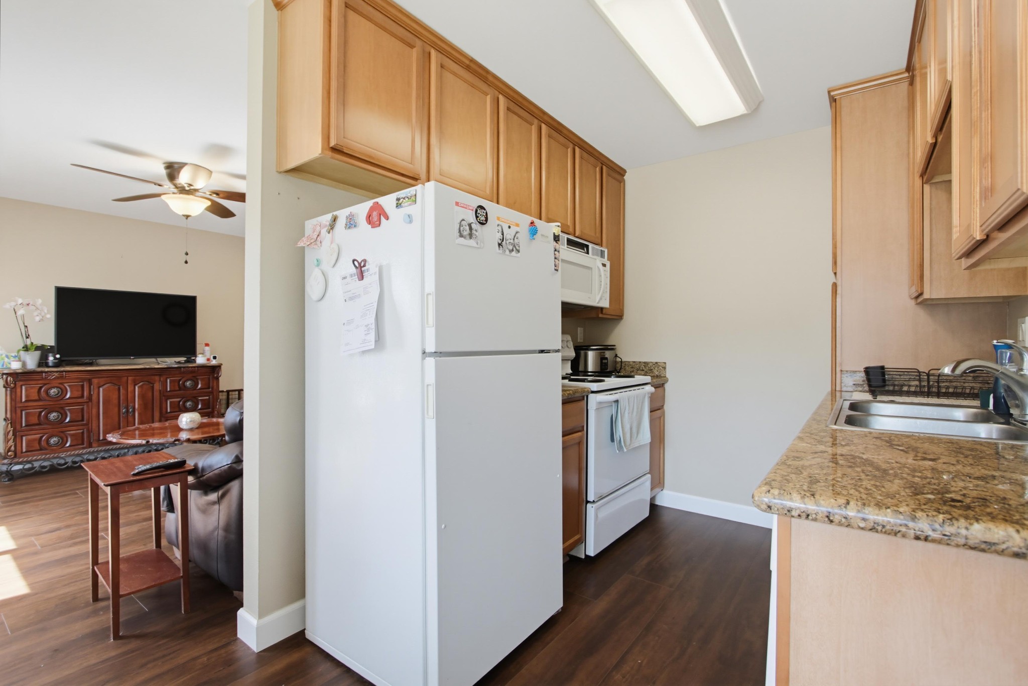 Virtual tour photo 14 of 35 for 3454 Castle Glen Dr Unit 102