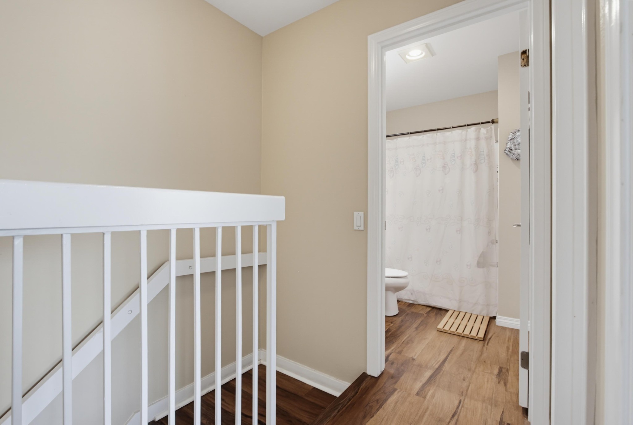 Virtual tour photo 20 of 35 for 3454 Castle Glen Dr Unit 102