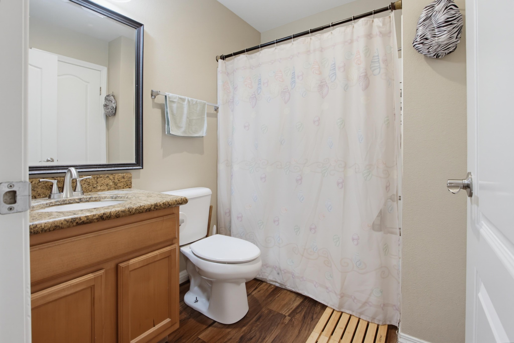 Virtual tour photo 22 of 35 for 3454 Castle Glen Dr Unit 102