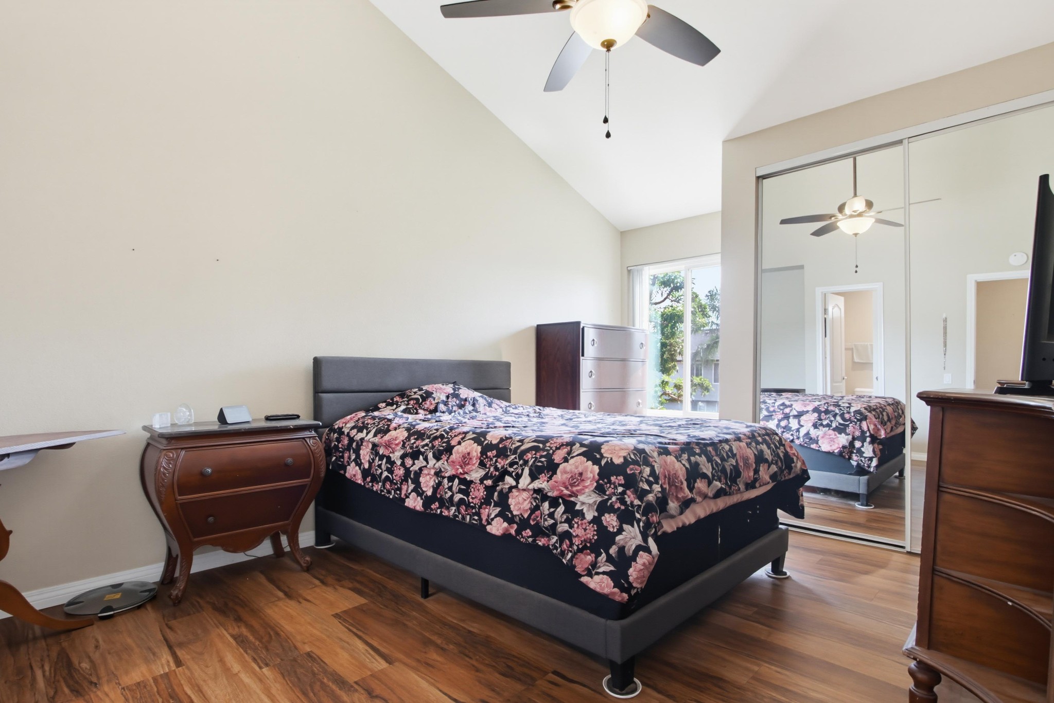 Virtual tour photo 27 of 35 for 3454 Castle Glen Dr Unit 102