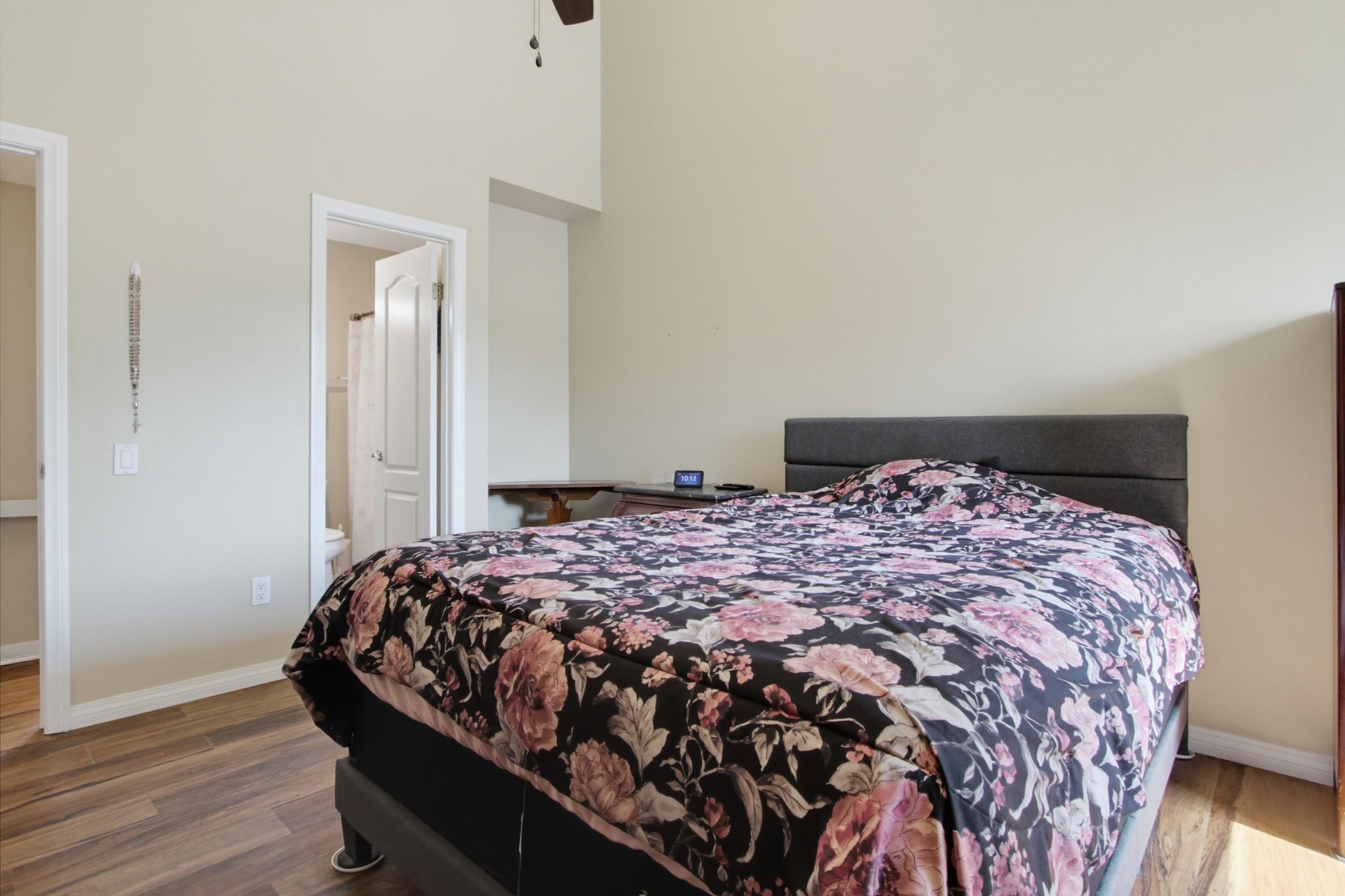Virtual tour photo 28 of 35 for 3454 Castle Glen Dr Unit 102