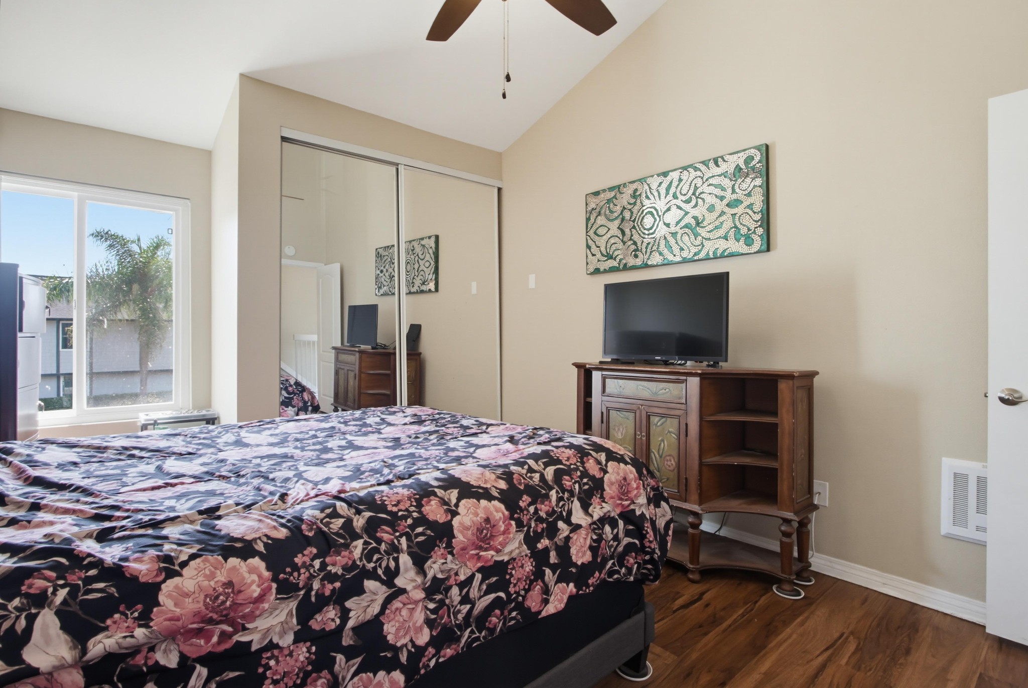 Virtual tour photo 29 of 35 for 3454 Castle Glen Dr Unit 102