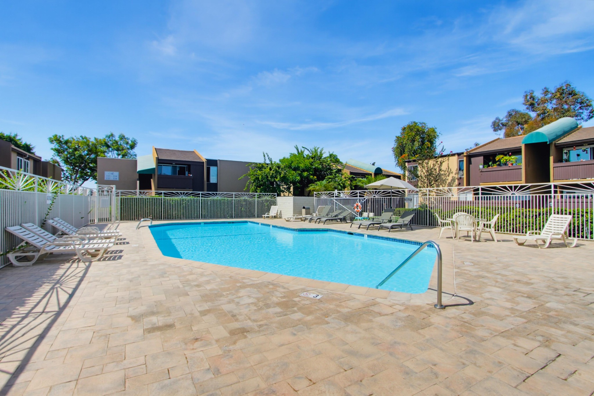 Virtual tour photo 33 of 35 for 3454 Castle Glen Dr Unit 102