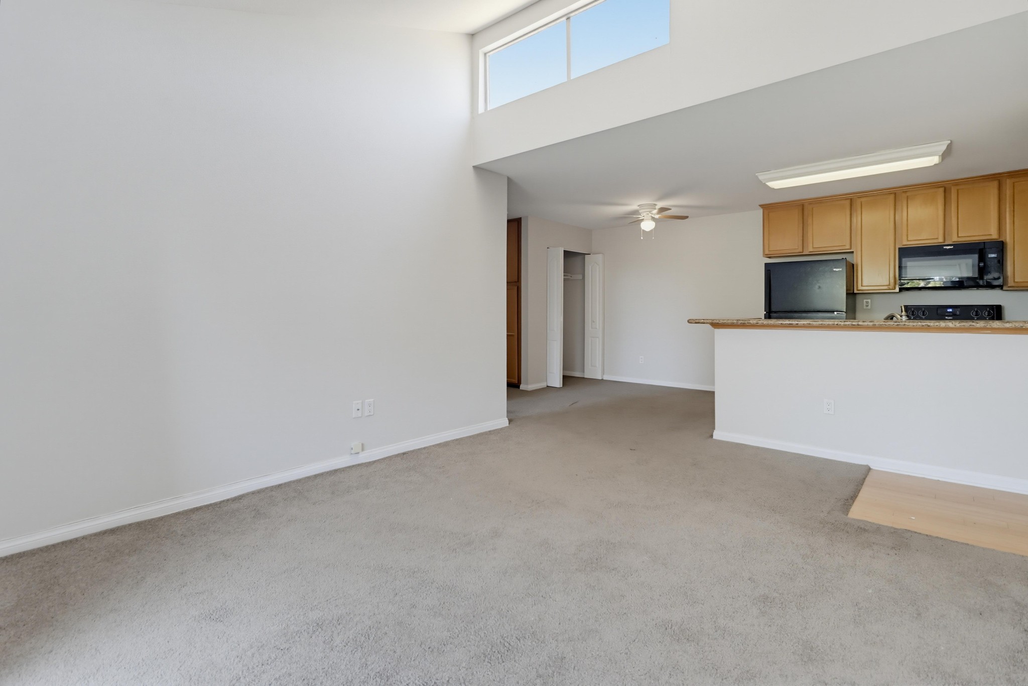 Virtual tour photo 10 of 44 for 3454 Castle Glen Dr Unit 228