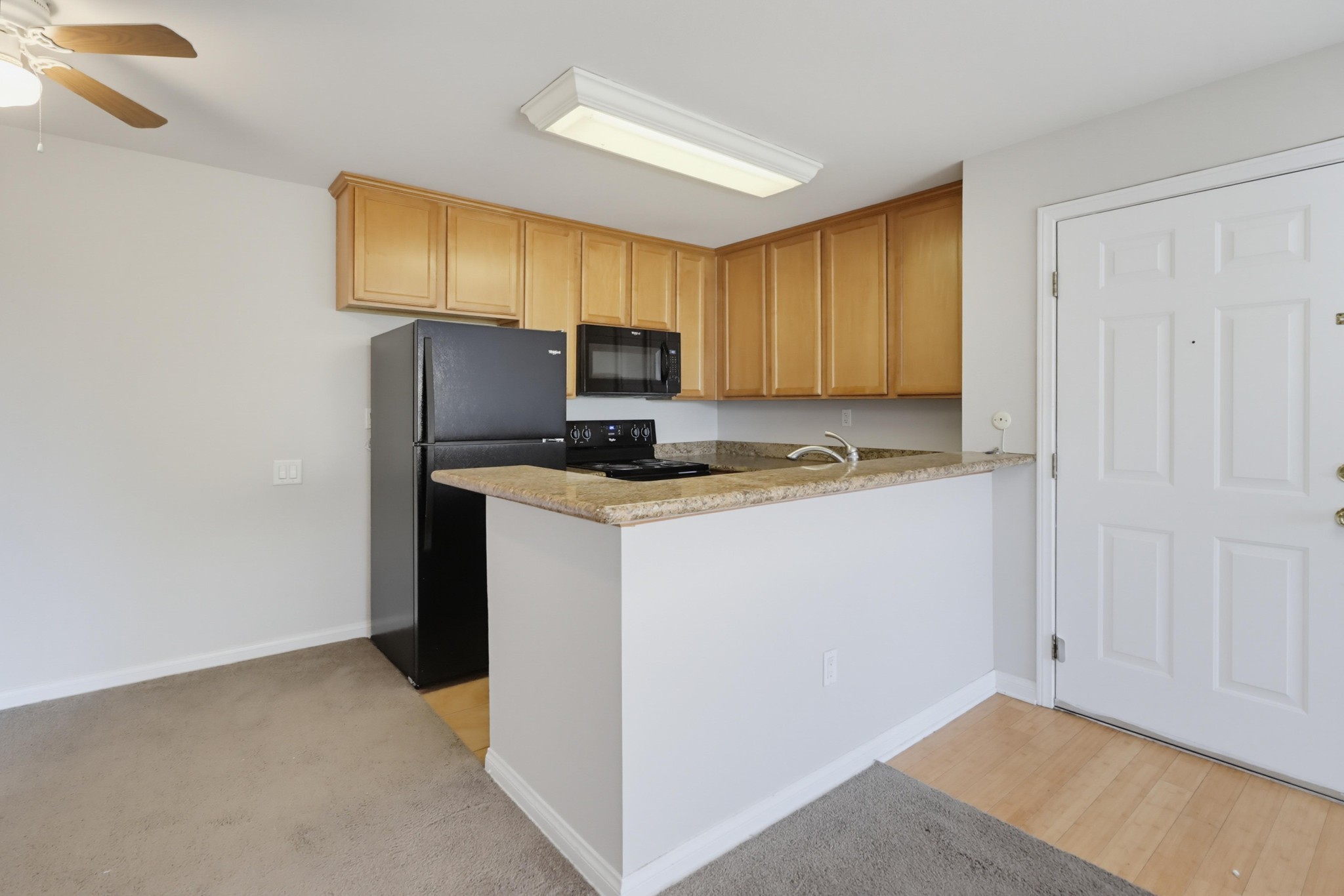 Virtual tour photo 11 of 44 for 3454 Castle Glen Dr Unit 228