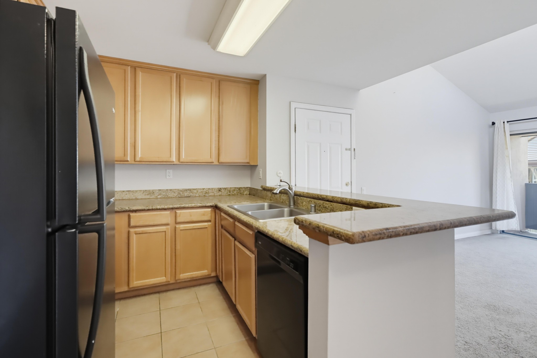 Virtual tour photo 15 of 44 for 3454 Castle Glen Dr Unit 228