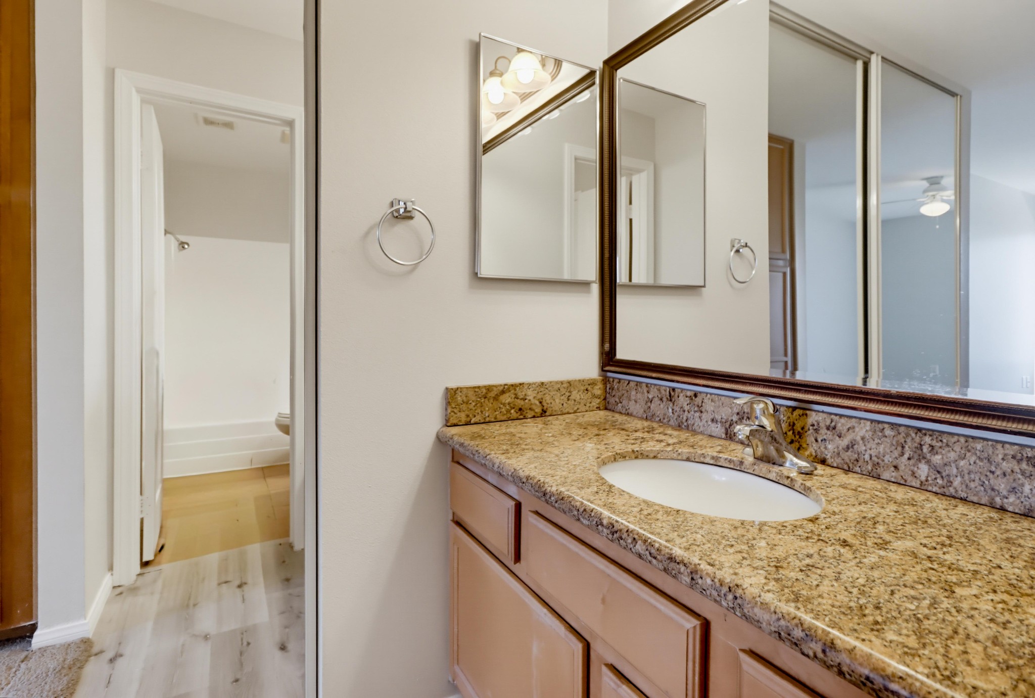 Virtual tour photo 28 of 44 for 3454 Castle Glen Dr Unit 228