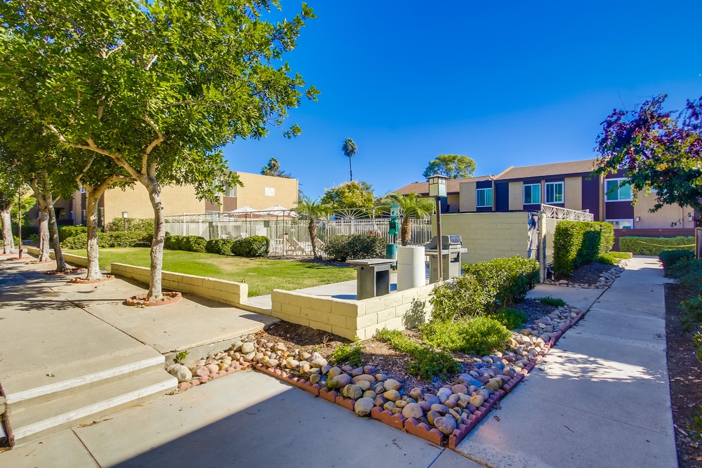 Virtual tour photo 5 of 63 for 3454 Castle Glen Dr