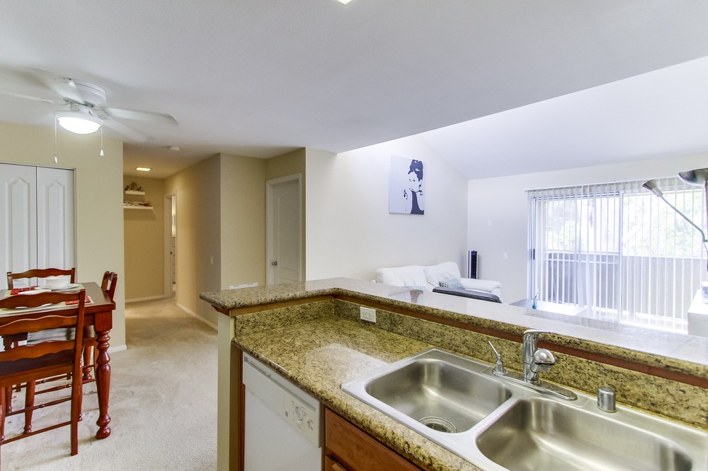 Virtual tour photo 14 of 32 for 3454 Castle Glen Drive #222
