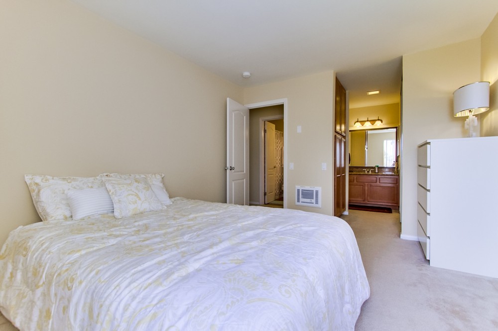 Virtual tour photo 17 of 32 for 3454 Castle Glen Drive #222