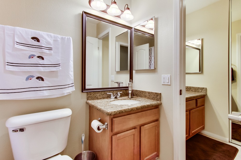 Virtual tour photo 22 of 32 for 3454 Castle Glen Drive #222