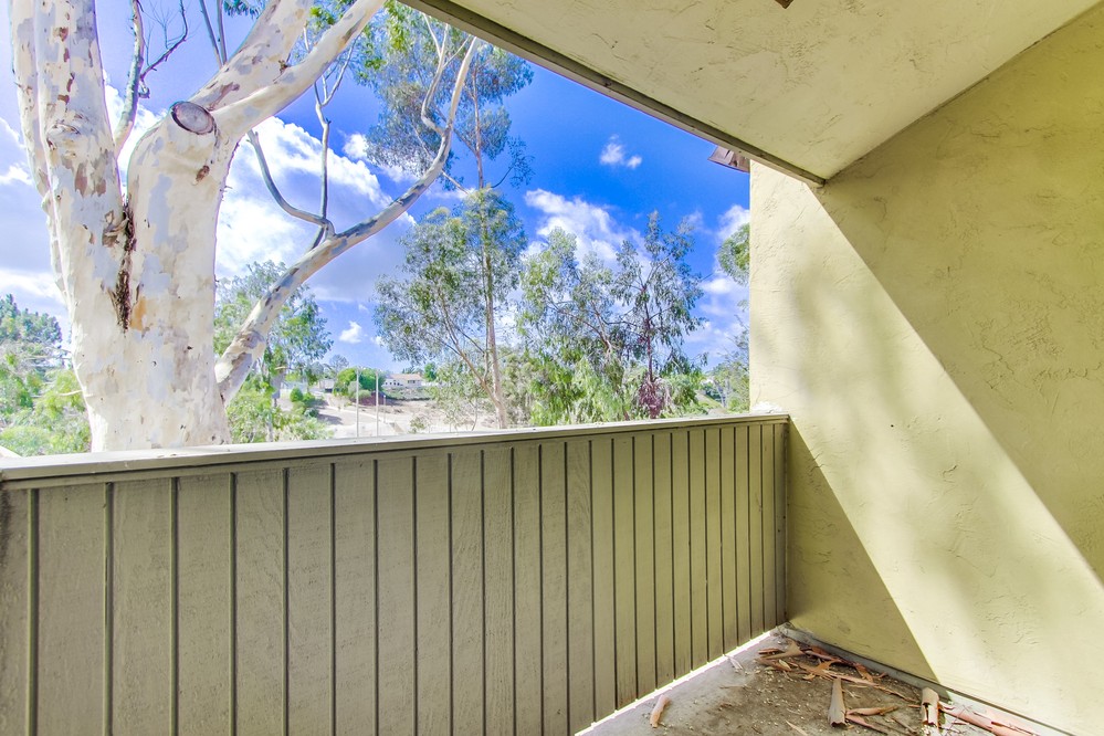 Virtual tour photo 25 of 32 for 3454 Castle Glen Drive #222