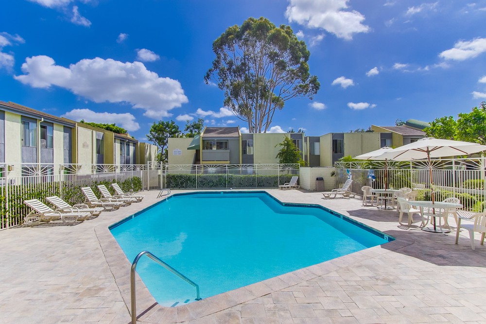 Virtual tour photo 31 of 32 for 3454 Castle Glen Drive #222