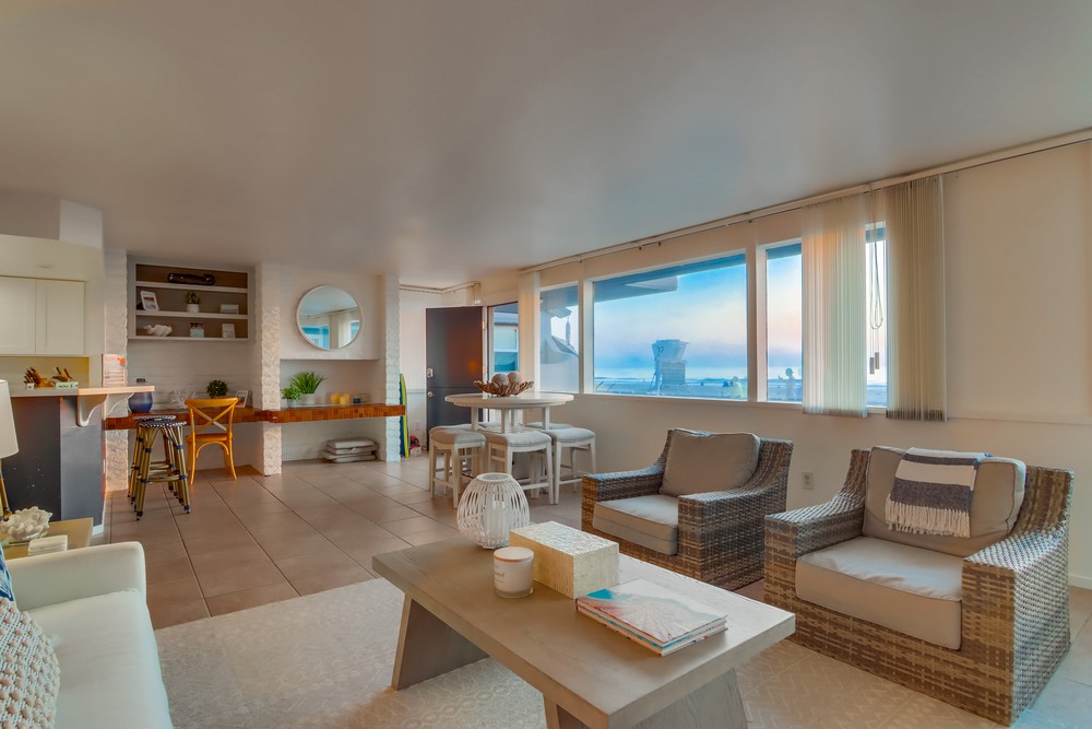 Virtual tour photo 11 of 91 for 3455 Ocean Front Walk #57