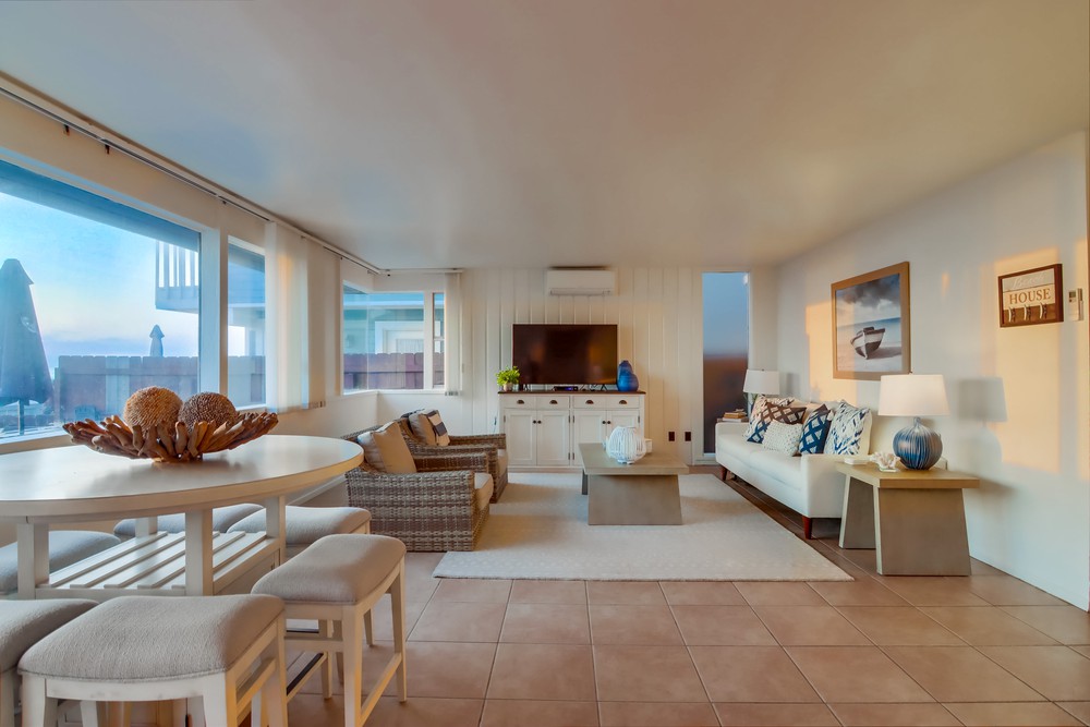 Virtual tour photo 12 of 91 for 3455 Ocean Front Walk #57