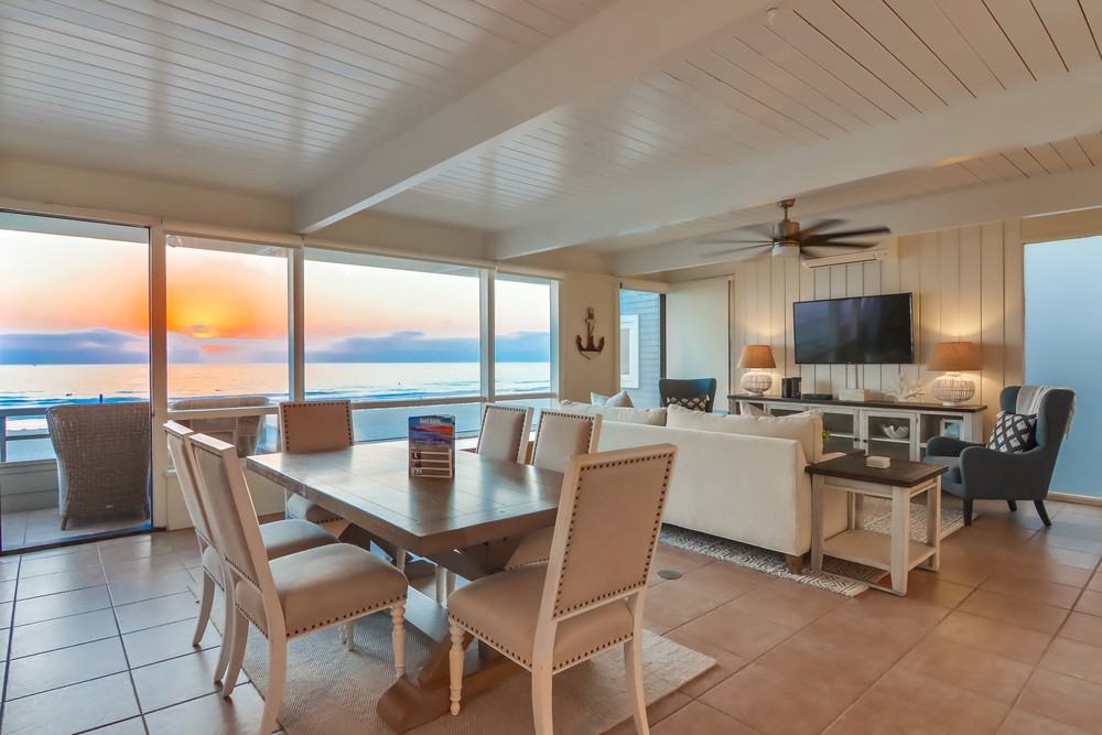 Virtual tour photo 14 of 91 for 3455 Ocean Front Walk #57