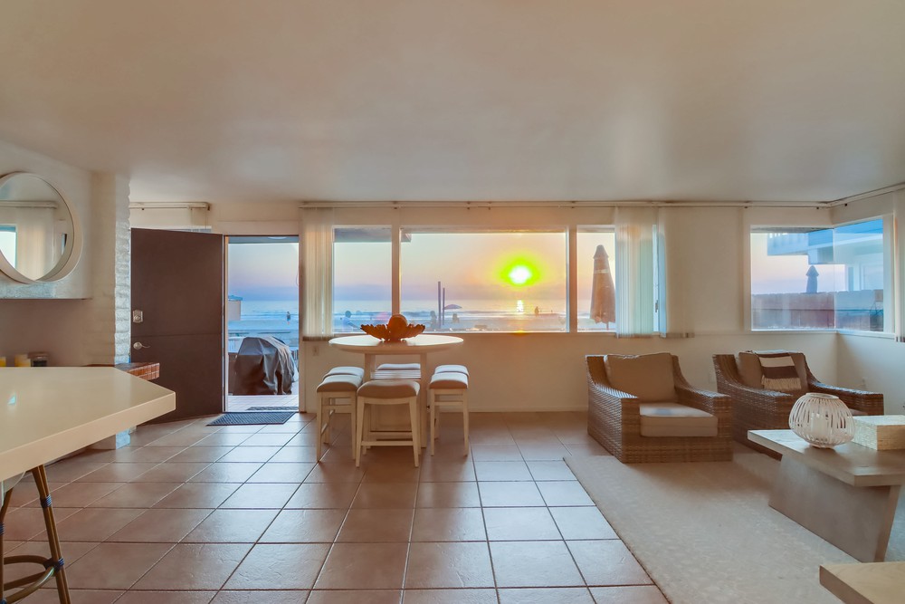 Virtual tour photo 15 of 91 for 3455 Ocean Front Walk #57