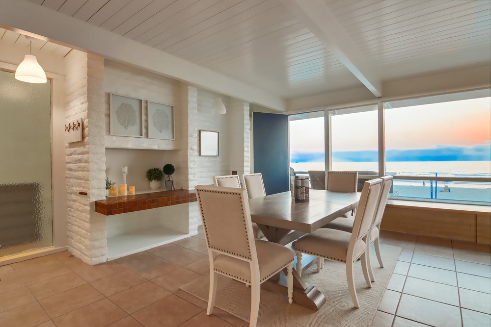 Virtual tour photo 33 of 91 for 3455 Ocean Front Walk #57