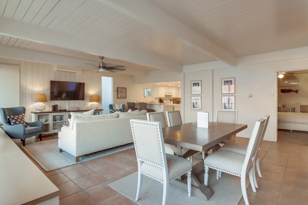 Virtual tour photo 35 of 91 for 3455 Ocean Front Walk #57