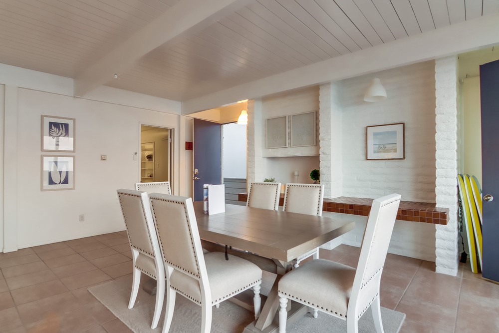 Virtual tour photo 36 of 91 for 3455 Ocean Front Walk #57