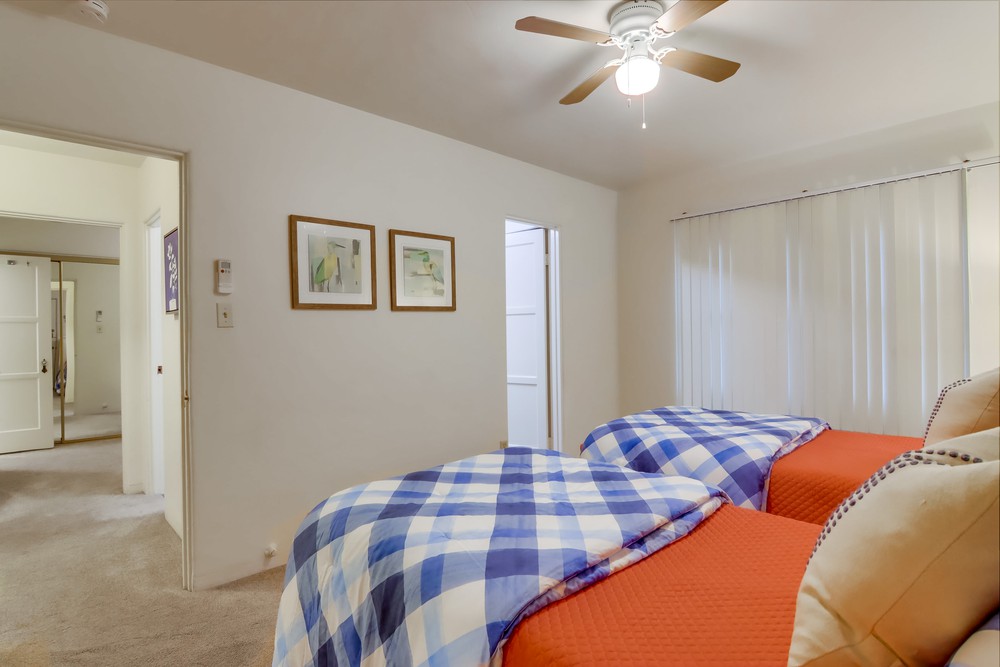 Virtual tour photo 55 of 91 for 3455 Ocean Front Walk #57