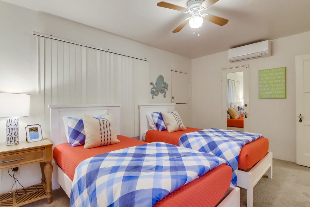 Virtual tour photo 56 of 91 for 3455 Ocean Front Walk #57