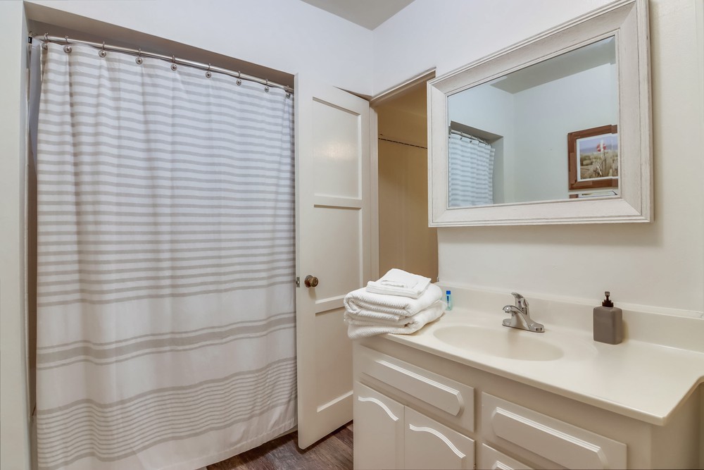 Virtual tour photo 58 of 91 for 3455 Ocean Front Walk #57