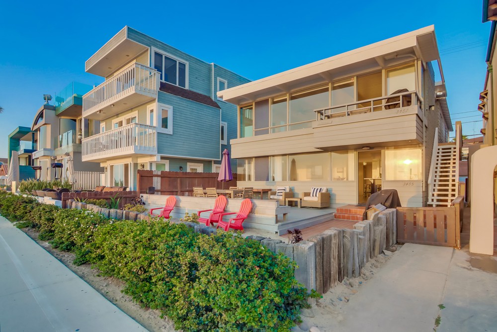 Virtual tour photo 80 of 91 for 3455 Ocean Front Walk #57