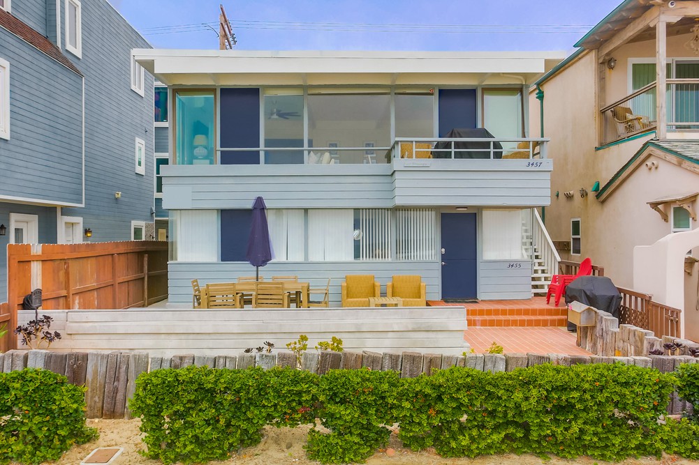 Virtual tour photo 1 of 80 for 3455 Ocean Front Walk #57