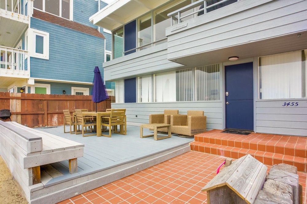 Virtual tour photo 8 of 80 for 3455 Ocean Front Walk #57
