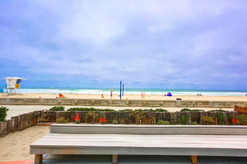 Virtual tour photo 18 of 80 for 3455 Ocean Front Walk #57