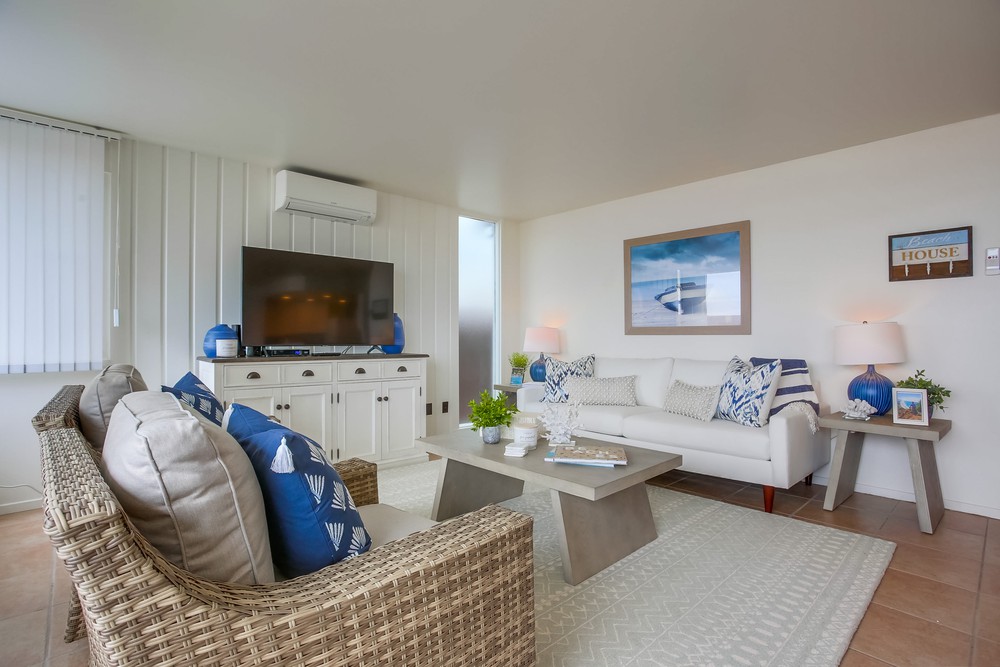 Virtual tour photo 19 of 80 for 3455 Ocean Front Walk #57
