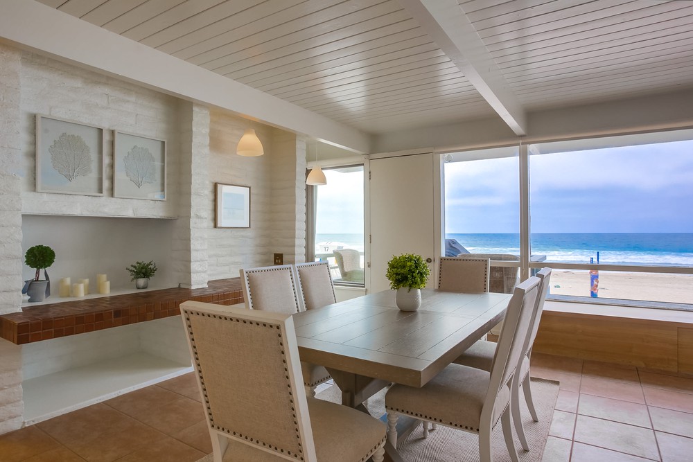 Virtual tour photo 37 of 80 for 3455 Ocean Front Walk #57