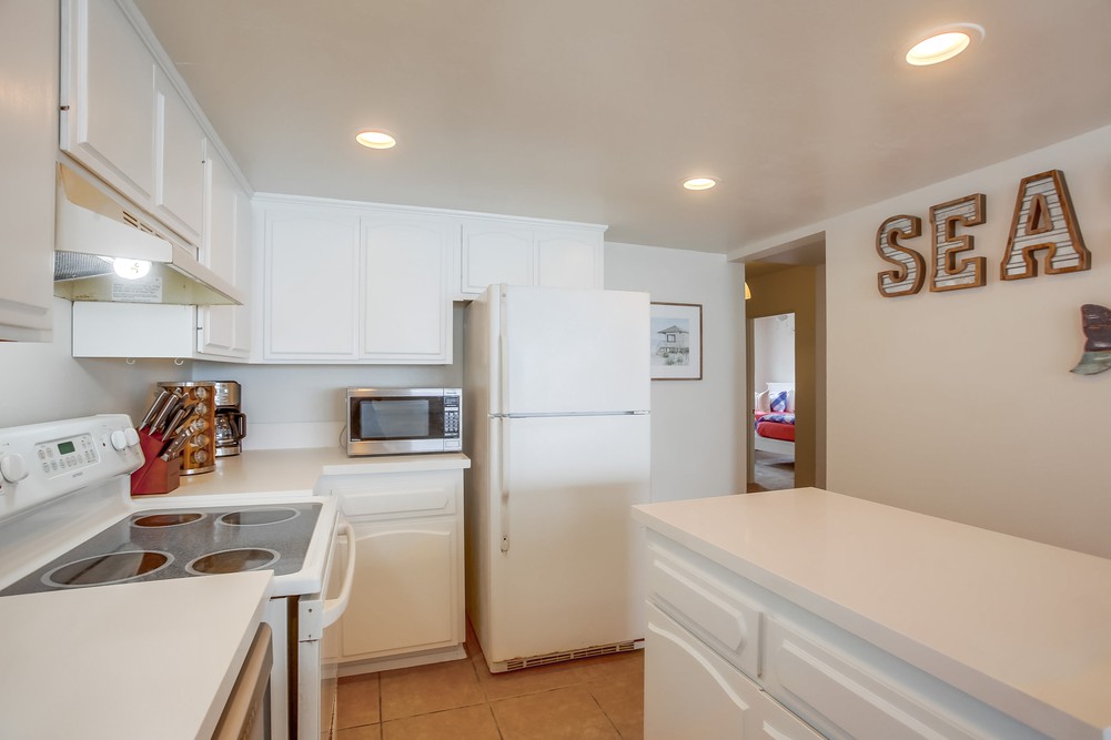 Virtual tour photo 44 of 80 for 3455 Ocean Front Walk #57